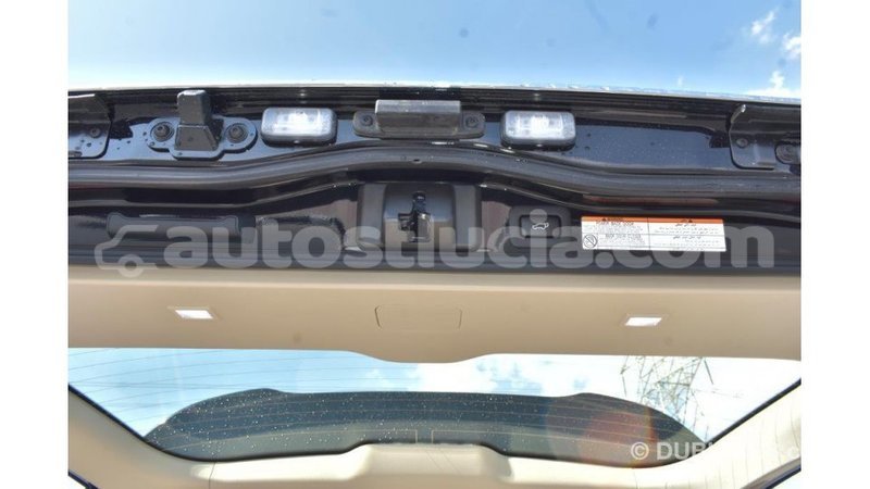 Big with watermark toyota land cruiser anse la raye import dubai 1641