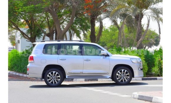 Buy Import Toyota Land Cruiser Other Car in Import - Dubai in Anse-la-Raye Buy Import Toyota Land Cruiser Other Car in Import - Dubai in Anse-la-Raye