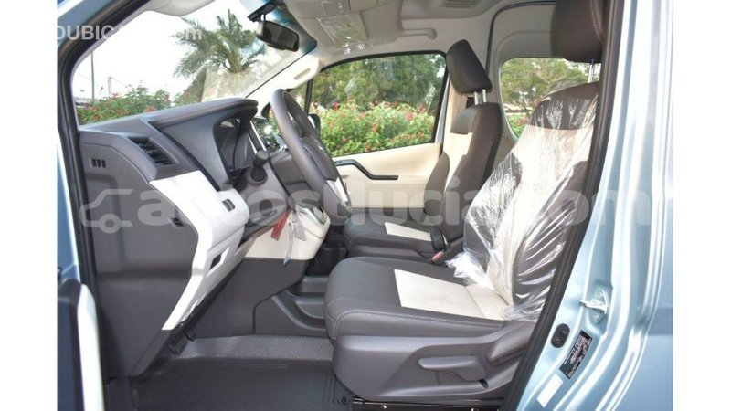 Big with watermark toyota hiace anse la raye import dubai 1647