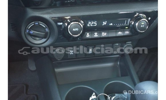 Buy Import Toyota Hilux White Car in Import - Dubai in Anse-la-Raye Buy Import Toyota Hilux White Car in Import - Dubai in Anse-la-Raye