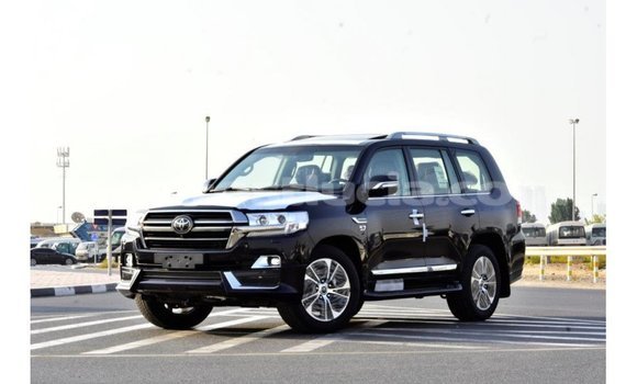 Buy Import Toyota Land Cruiser Black Car in Import - Dubai in Anse-la-Raye Buy Import Toyota Land Cruiser Black Car in Import - Dubai in Anse-la-Raye