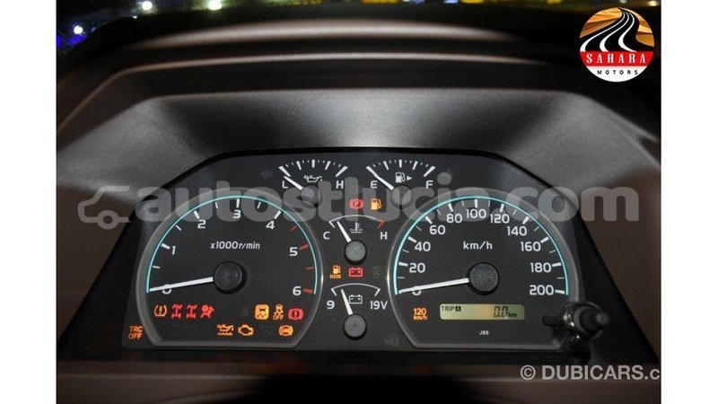 Big with watermark toyota land cruiser anse la raye import dubai 1655