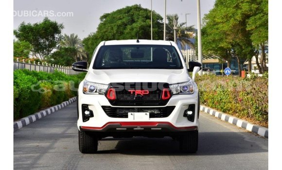 Buy Import Toyota Hilux White Car in Import - Dubai in Anse-la-Raye Buy Import Toyota Hilux White Car in Import - Dubai in Anse-la-Raye