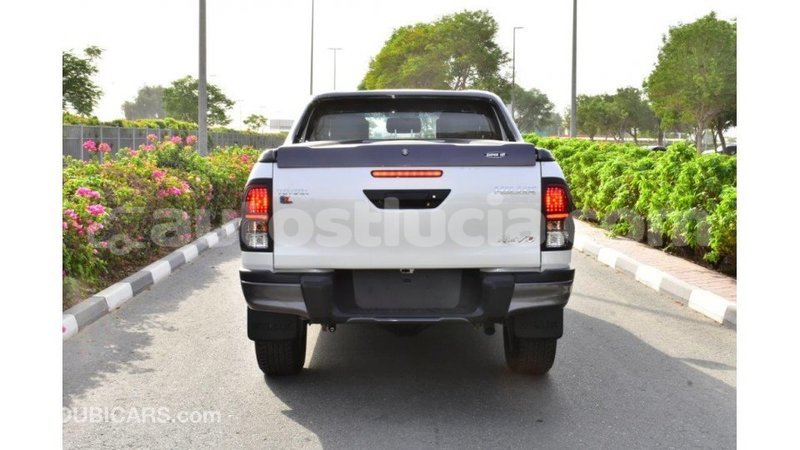 Big with watermark toyota hilux anse la raye import dubai 1656