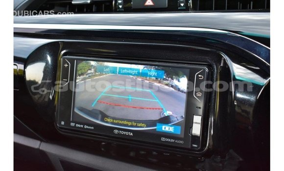 Buy Import Toyota Hilux White Car in Import - Dubai in Anse-la-Raye Buy Import Toyota Hilux White Car in Import - Dubai in Anse-la-Raye