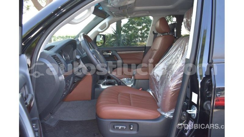 Big with watermark toyota land cruiser anse la raye import dubai 1658