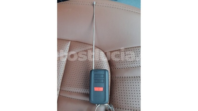 Big with watermark toyota land cruiser anse la raye import dubai 1658