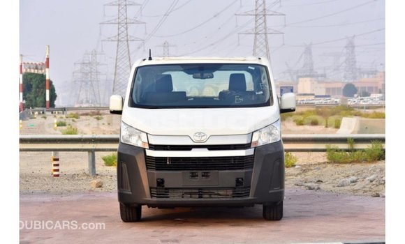 Buy Import Toyota Hiace White Car in Import - Dubai in Anse-la-Raye Buy Import Toyota Hiace White Car in Import - Dubai in Anse-la-Raye