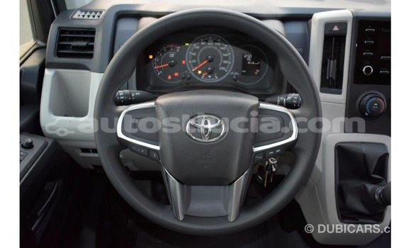 Buy Import Toyota Hiace White Car in Import - Dubai in Anse-la-Raye Buy Import Toyota Hiace White Car in Import - Dubai in Anse-la-Raye
