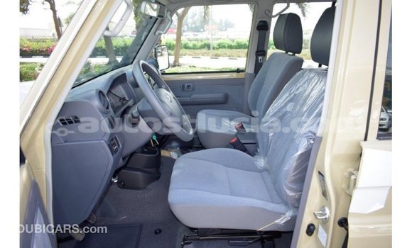 Buy Import Toyota Land Cruiser Beige Car in Import - Dubai in Anse-la-Raye Buy Import Toyota Land Cruiser Beige Car in Import - Dubai in Anse-la-Raye