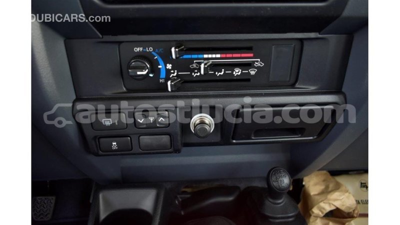 Big with watermark toyota land cruiser anse la raye import dubai 1662