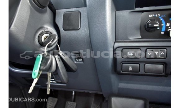 Buy Import Toyota Land Cruiser Beige Car in Import - Dubai in Anse-la-Raye Buy Import Toyota Land Cruiser Beige Car in Import - Dubai in Anse-la-Raye