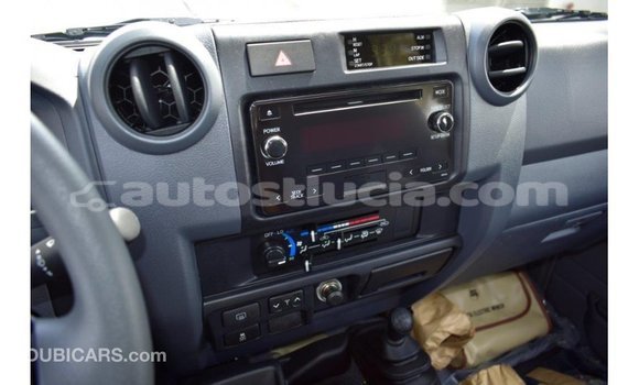 Buy Import Toyota Land Cruiser Beige Car in Import - Dubai in Anse-la-Raye Buy Import Toyota Land Cruiser Beige Car in Import - Dubai in Anse-la-Raye