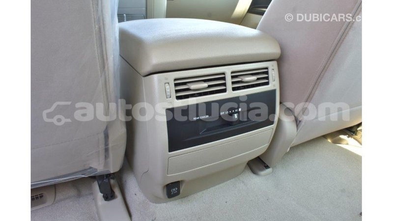 Big with watermark toyota land cruiser anse la raye import dubai 1663