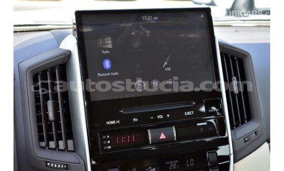 Buy Import Toyota Land Cruiser White Car in Import - Dubai in Anse-la-Raye Buy Import Toyota Land Cruiser White Car in Import - Dubai in Anse-la-Raye