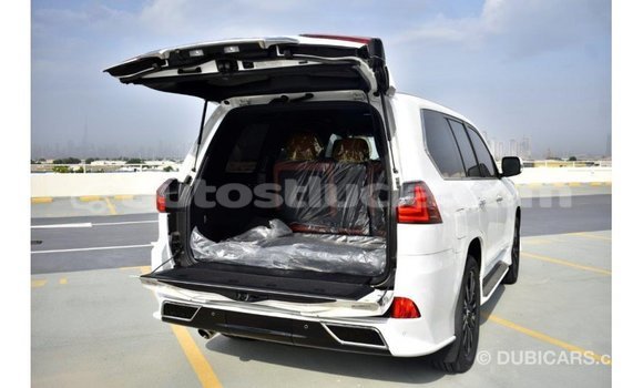 Buy Import Lexus LX White Car in Import - Dubai in Anse-la-Raye Buy Import Lexus LX White Car in Import - Dubai in Anse-la-Raye