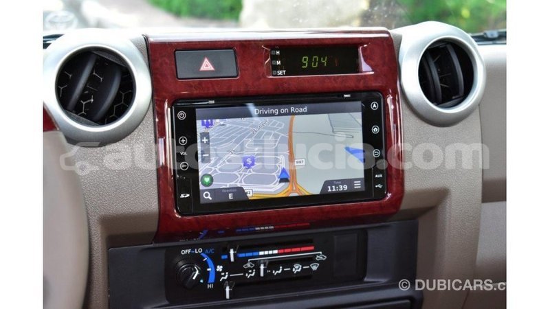 Big with watermark toyota land cruiser anse la raye import dubai 1669