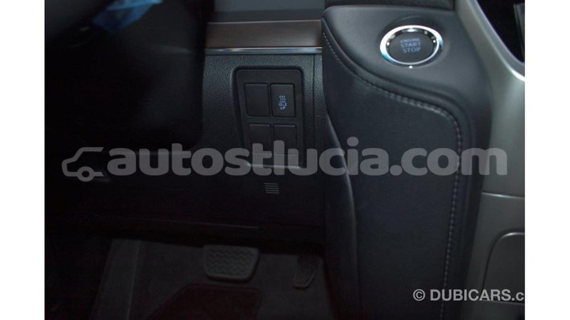 Big with watermark toyota land cruiser anse la raye import dubai 1673