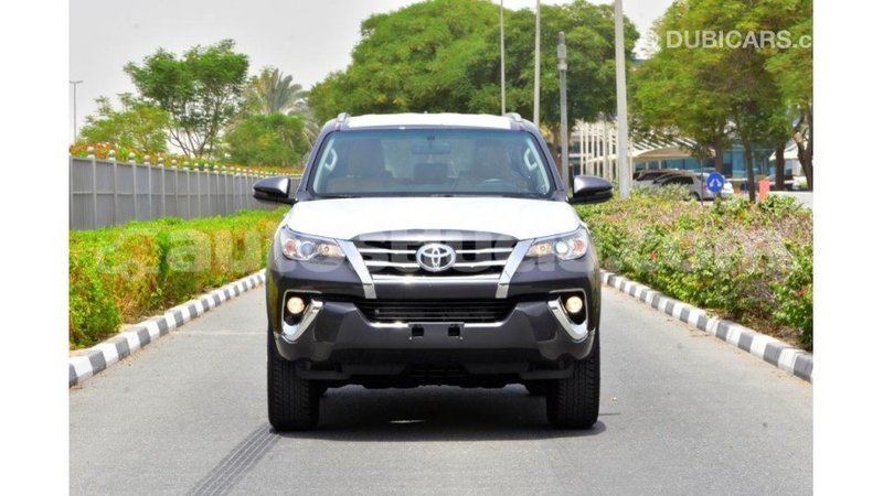 Big with watermark toyota fortuner anse la raye import dubai 1674