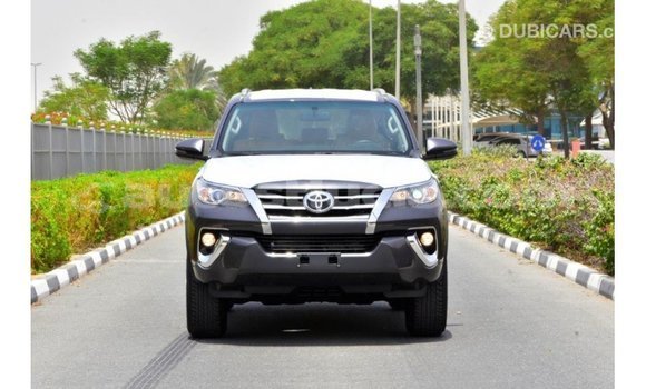 Buy Import Toyota Fortuner Other Car in Import - Dubai in Anse-la-Raye Buy Import Toyota Fortuner Other Car in Import - Dubai in Anse-la-Raye