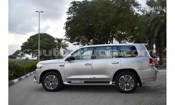 Buy Import Toyota Land Cruiser Other Car in Import - Dubai in Anse-la-Raye Buy Import Toyota Land Cruiser Other Car in Import - Dubai in Anse-la-Raye