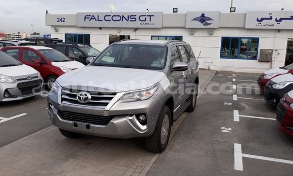 Buy Import Toyota Fortuner Other Car in Import - Dubai in Anse-la-Raye Buy Import Toyota Fortuner Other Car in Import - Dubai in Anse-la-Raye