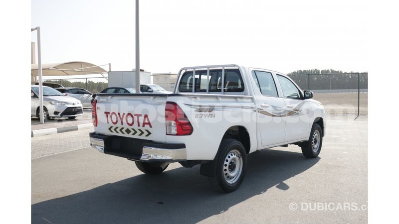 Big with watermark toyota hilux anse la raye import dubai 1690