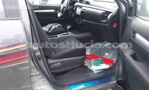 Buy Import Toyota Hilux Other Car in Import - Dubai in Anse-la-Raye Buy Import Toyota Hilux Other Car in Import - Dubai in Anse-la-Raye