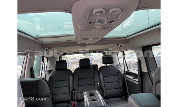 Buy Import Peugeot Traveller Black Car in Import - Dubai in Anse-la-Raye Buy Import Peugeot Traveller Black Car in Import - Dubai in Anse-la-Raye
