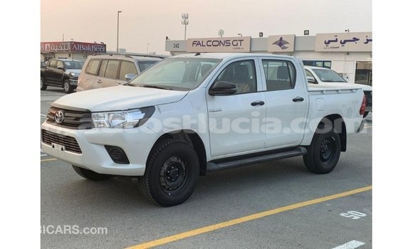Buy Import Toyota Hilux White Car in Import - Dubai in Anse-la-Raye Buy Import Toyota Hilux White Car in Import - Dubai in Anse-la-Raye