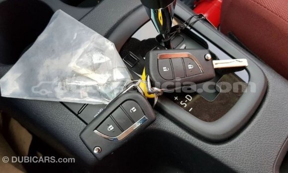 Acheter Import Voiture Toyota Hilux Noir à Import - Dubai, Anse-la-Raye Acheter Import Voiture Toyota Hilux Noir à Import - Dubai, Anse-la-Raye