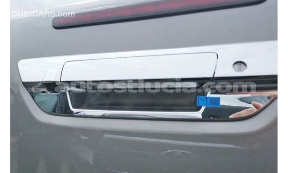 Buy Import Toyota Hilux Other Car in Import - Dubai in Anse-la-Raye Buy Import Toyota Hilux Other Car in Import - Dubai in Anse-la-Raye