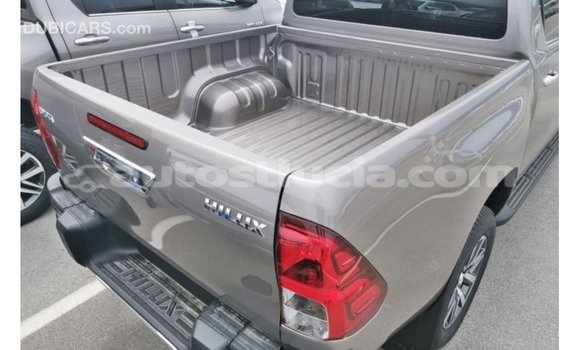 Buy Import Toyota Hilux Other Car in Import - Dubai in Anse-la-Raye Buy Import Toyota Hilux Other Car in Import - Dubai in Anse-la-Raye