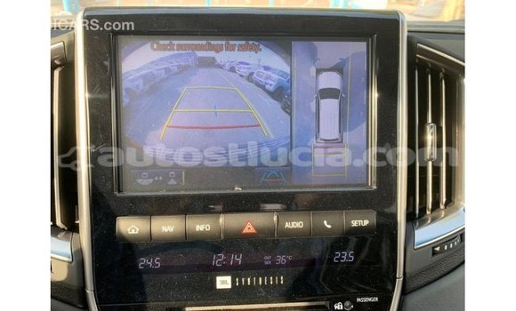 Acheter Import Voiture Toyota Land Cruiser Noir à Import - Dubai, Anse-la-Raye Acheter Import Voiture Toyota Land Cruiser Noir à Import - Dubai, Anse-la-Raye