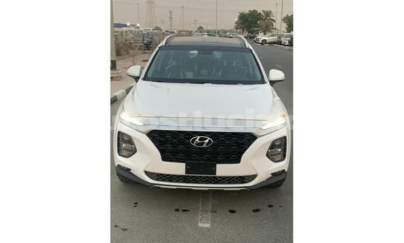 Acheter Import Voiture Hyundai Santa Fe Blanc à Import - Dubai, Anse-la-Raye Acheter Import Voiture Hyundai Santa Fe Blanc à Import - Dubai, Anse-la-Raye