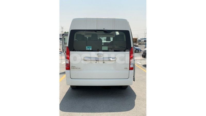 Big with watermark toyota hiace anse la raye import dubai 1714