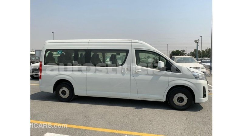 Big with watermark toyota hiace anse la raye import dubai 1714