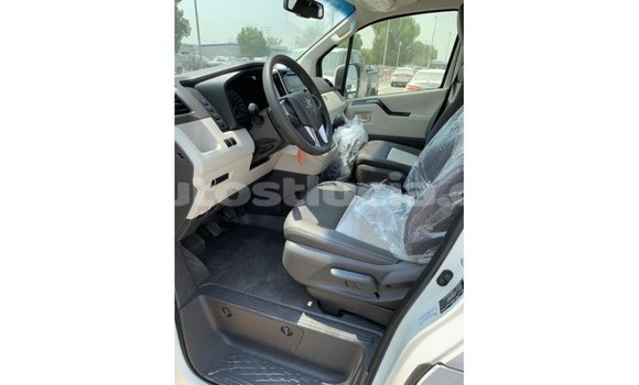 Buy Import Toyota Hiace White Car in Import - Dubai in Anse-la-Raye Buy Import Toyota Hiace White Car in Import - Dubai in Anse-la-Raye