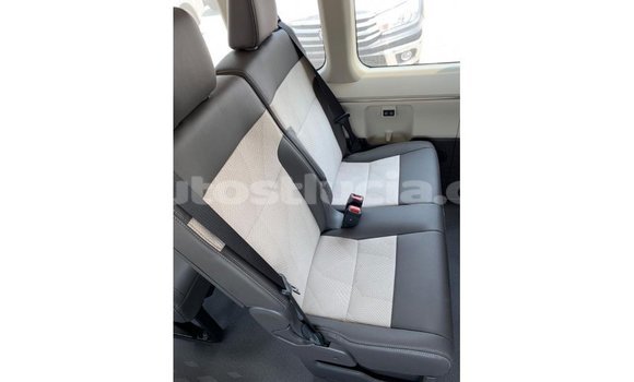 Buy Import Toyota Hiace White Car in Import - Dubai in Anse-la-Raye Buy Import Toyota Hiace White Car in Import - Dubai in Anse-la-Raye