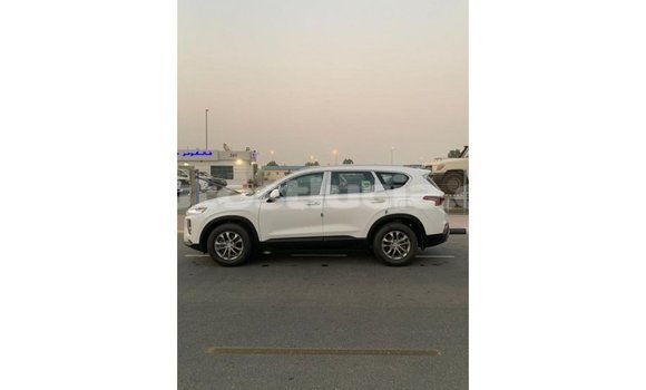 Acheter Import Voiture Hyundai Santa Fe Blanc à Import - Dubai, Anse-la-Raye Acheter Import Voiture Hyundai Santa Fe Blanc à Import - Dubai, Anse-la-Raye