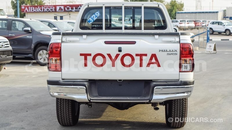 Big with watermark toyota hilux anse la raye import dubai 1732