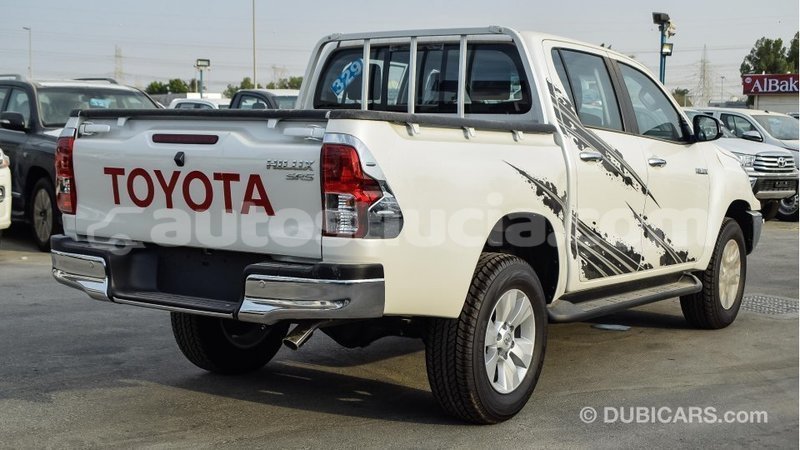 Big with watermark toyota hilux anse la raye import dubai 1732