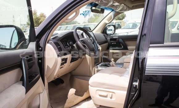 Buy Import Toyota Land Cruiser Black Car in Import - Dubai in Anse-la-Raye Buy Import Toyota Land Cruiser Black Car in Import - Dubai in Anse-la-Raye