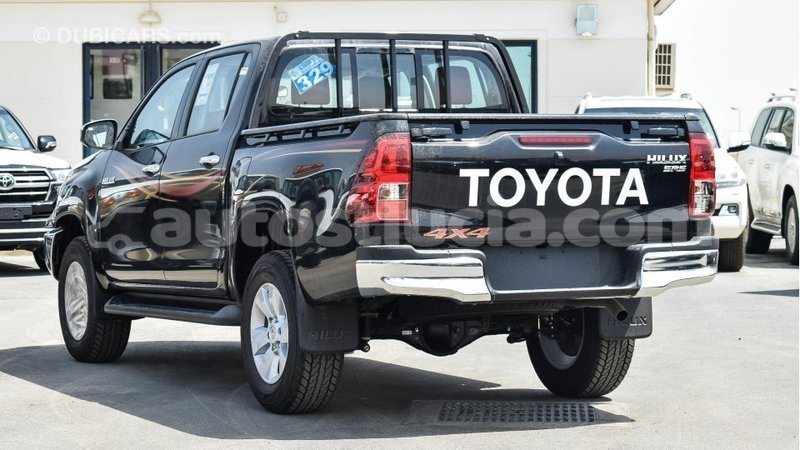 Big with watermark toyota hilux anse la raye import dubai 1734