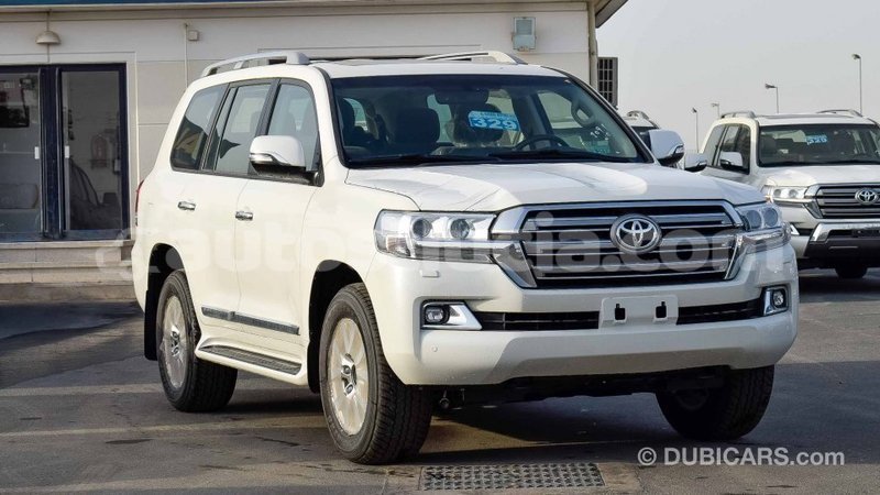 Big with watermark toyota land cruiser anse la raye import dubai 1736