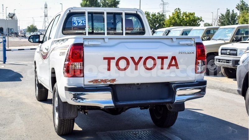 Big with watermark toyota hilux anse la raye import dubai 1739