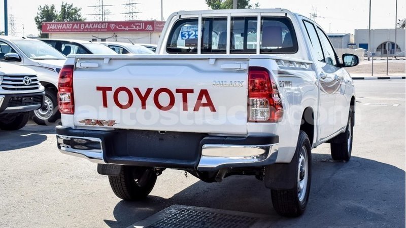 Big with watermark toyota hilux anse la raye import dubai 1739