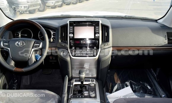 Buy Import Toyota Land Cruiser Black Car in Import - Dubai in Anse-la-Raye Buy Import Toyota Land Cruiser Black Car in Import - Dubai in Anse-la-Raye