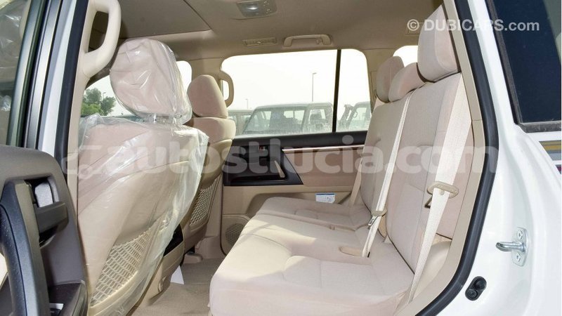 Big with watermark toyota land cruiser anse la raye import dubai 1742