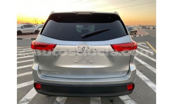Buy Import Toyota Highlander Other Car in Import - Dubai in Anse-la-Raye Buy Import Toyota Highlander Other Car in Import - Dubai in Anse-la-Raye